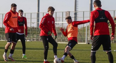 Reeder Samsunspor U19, Trabzonspor Maçı Hazırlıklarına Devam Ediyor