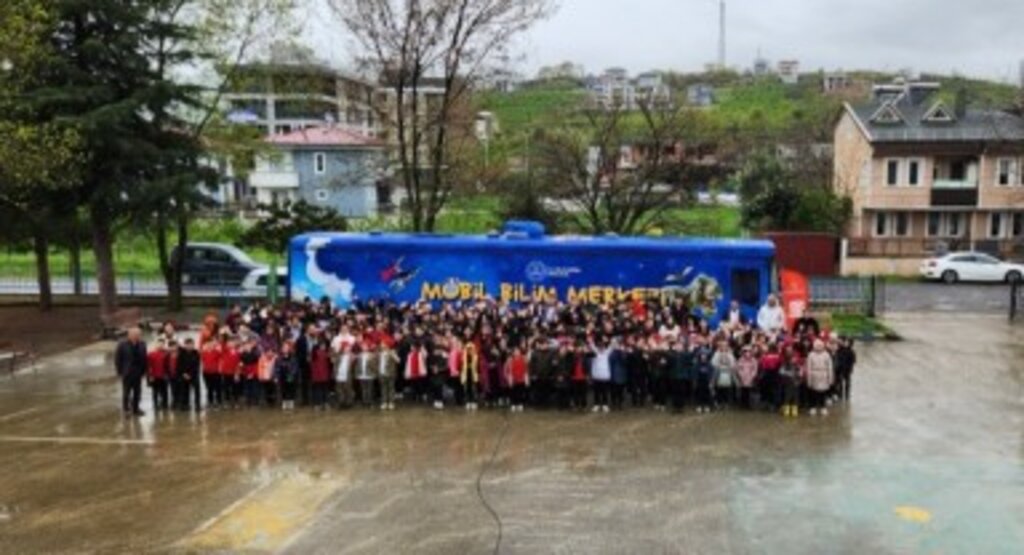 23 Nisan Coşkusu Bilimle Samsun'da Başladı