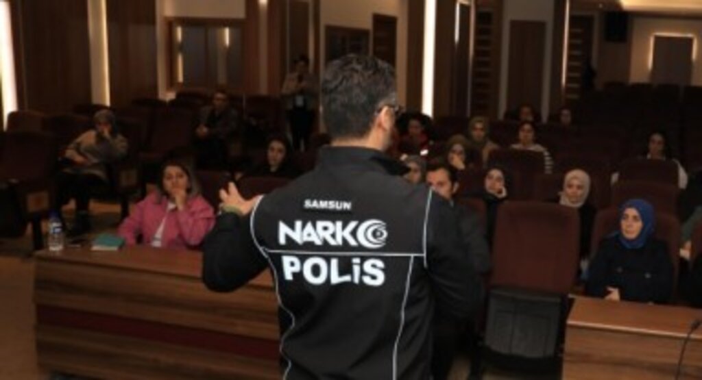 Samsun Büyükşehir'den Ailelere Destek! Aile Akademisi Bahar Dönemi Programı Devam Ediyor...