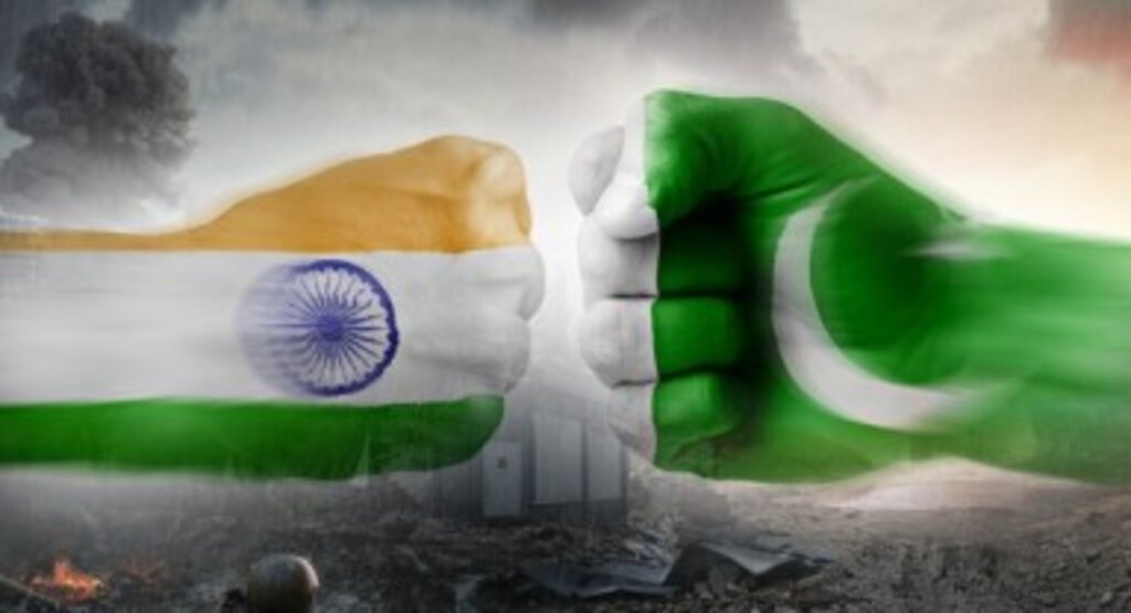 Bölgede Alarm! Hindistan'ın Saldırıları Sonrası Pakistan Hava Sahasını Kapattı
