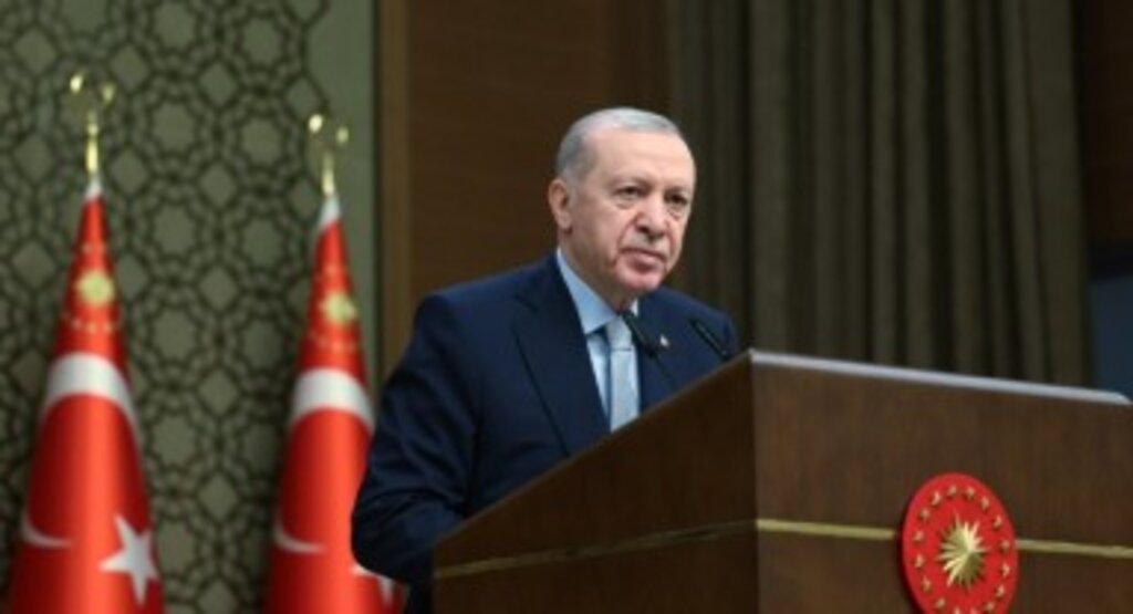 Cumhurbaşkanı Erdoğan: “Anadolu medyasının sesi gür çıktığı müddetçe demokrasimiz de serpilecek, sağlam temeller üzerinde yükselecektir”