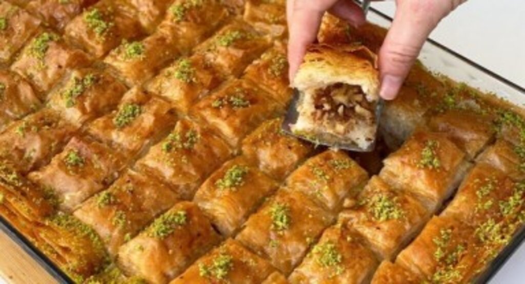 Hazır Yufkadan Baklava Nasıl Yapılır