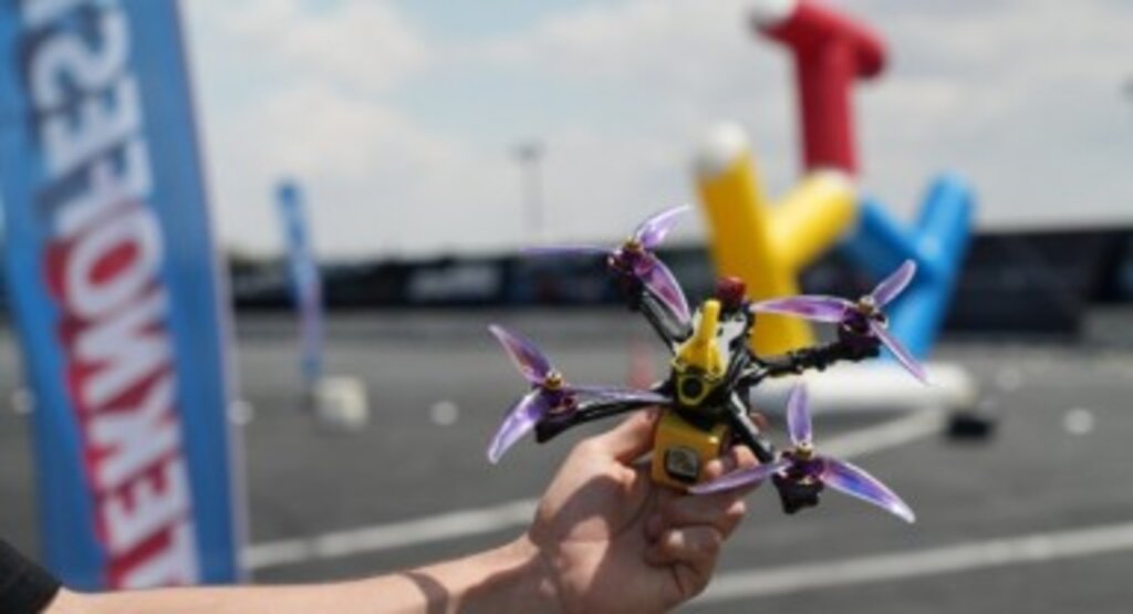 Samsun Büyükşehir Belediyesi Drone Takımları Teknofest'te İlk Turu Göğüsledi
