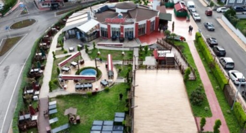 Samsun'da Hafta Sonu Keyfi Ihlamur Kafe ve Restoran'da Yaşanıyor