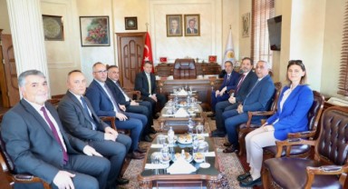 Bakan Yardımcısı Gümen, Başkan Doğan'ı Ziyaret Etti: Samsun'un Tarım Potansiyeli ve Kahverengi Kokarca Mücadelesi Masaya Yatırıldı