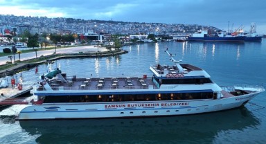 Samsun'da Bayram Tatilinde Gemi Turlarına Yoğun Talep! Vatandaşlar Doğayla Buluştu