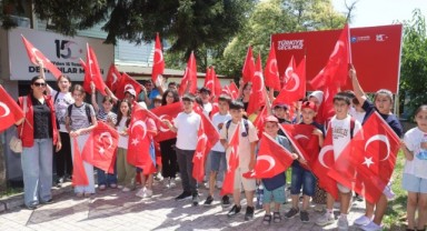 Canik Belediyesi’nin 15 Temmuz Müzesine Ziyaretçi Akını