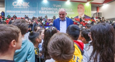 Canik'te Aile Yılı Dolu Dizgin