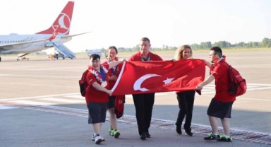 Canikli Sporcular Avrupa Şampiyonu!