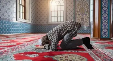 Öğle Namazının Sünneti Nasıl Kılınır