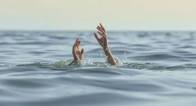 Samsun Valiliği'nden Denize Girmeyin Uyarısı! Dalga ve Rüzgar Tehlike Saçıyor