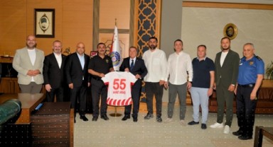 Samsunspor'dan Emniyet Müdürü Ahmet Arıbaş’a Ziyaret