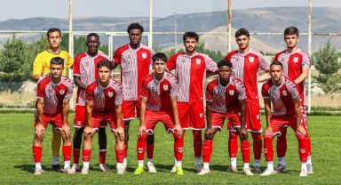 Samsunspor U19 Takımı, Sivasspor U19 ile Hazırlık Maçı Yaptı
