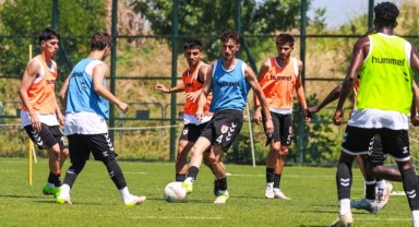 Samsunspor U19 Takımı Yeni Sezon Hazırlıklarını Sürdürüyor