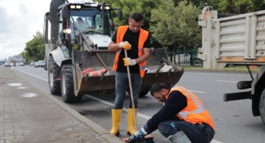 SASKİ Altyapı İçin 7/24 Sahada! Bir Haftada 232 Arıza Giderildi, 823 Metre Hat Temizliği Yapıldı