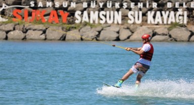 Türkiye'nin İlk ve Tek Deniz Üstü Su Kayağı Merkezi SUKAY'da Sezon Hız Kesmeden Başladı