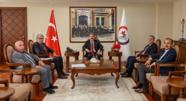 Valilikte Tarih ve Turizm Toplantısı: Kazılar ve Eylem Planı Konuşuldu