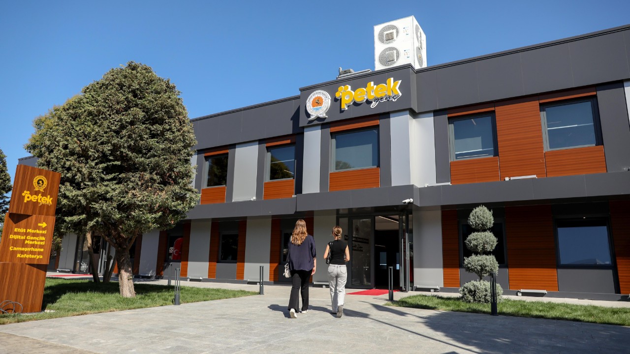 Başkan Halit Doğan Müjdeyi Verdi: Petek Genç Hizmete Açıldı