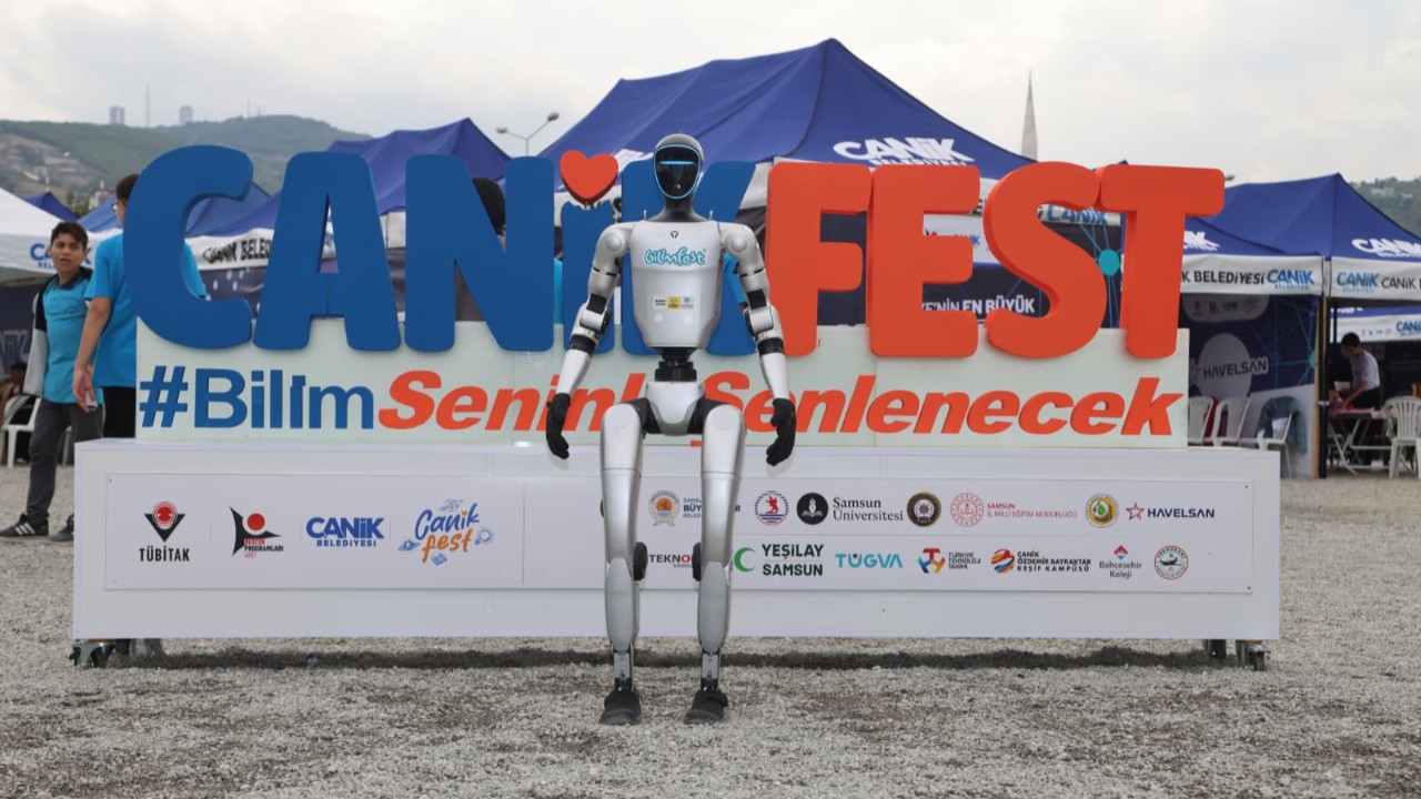 CANİKFEST Rüzgârı: Türkiye'nin En Büyük Yapay Zekâ Festivali Devam Ediyor
