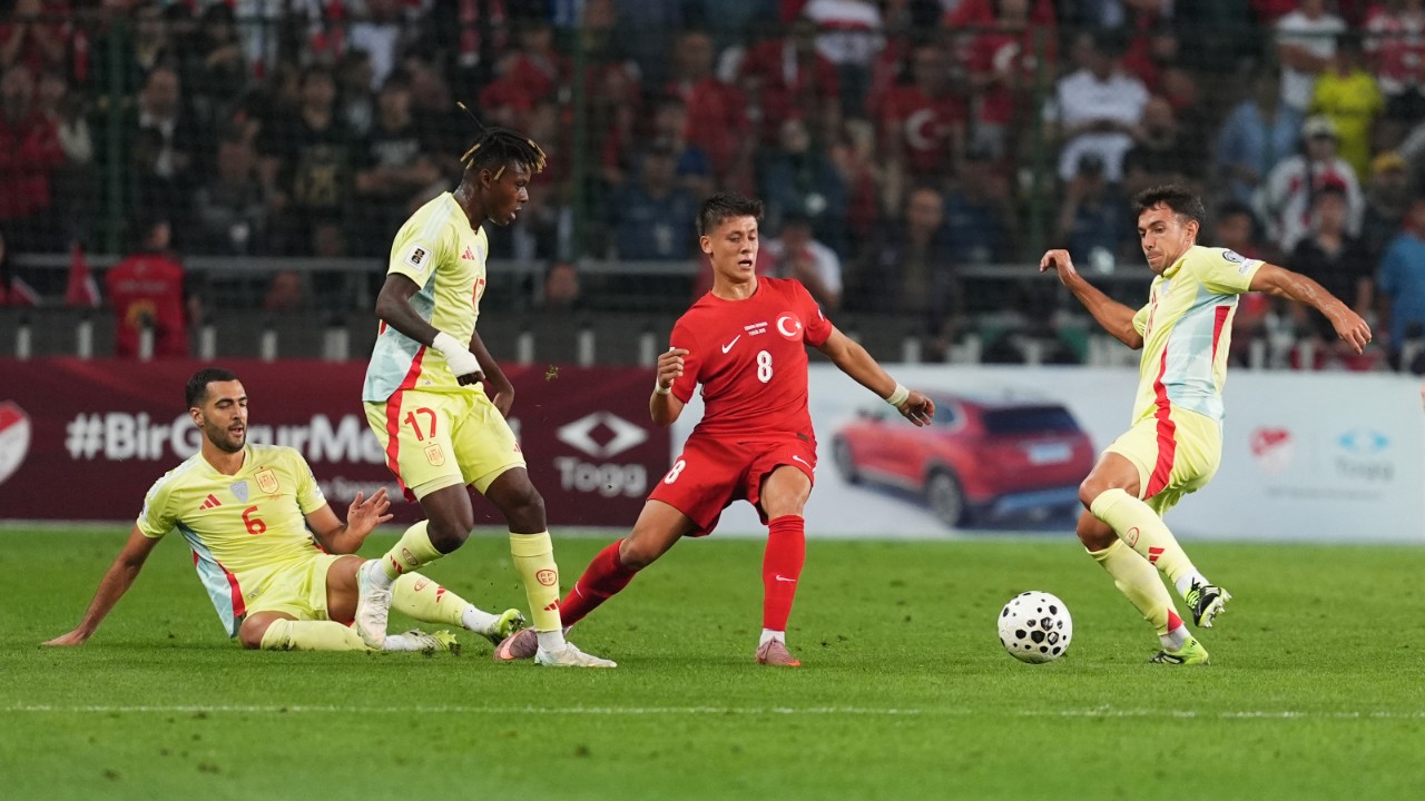 Millî Takım, Konya'da İspanya'ya 6-0 Mağlup Oldu