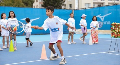 Samsun’da Yaz Spor Okulları Sona Erdi: 670 Öğrenci 14 Branşta Eğitim Aldı