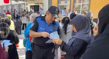 Samsun Polisi “Güvenli Mahallem, Güvenli Eğitim” Projesiyle Vatandaşları Bilgilendirdi