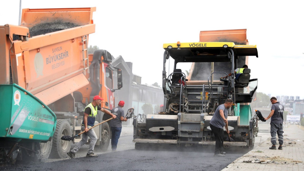 Samsun’un 17 İlçesinde Yol Çalışmaları Devam Ediyor