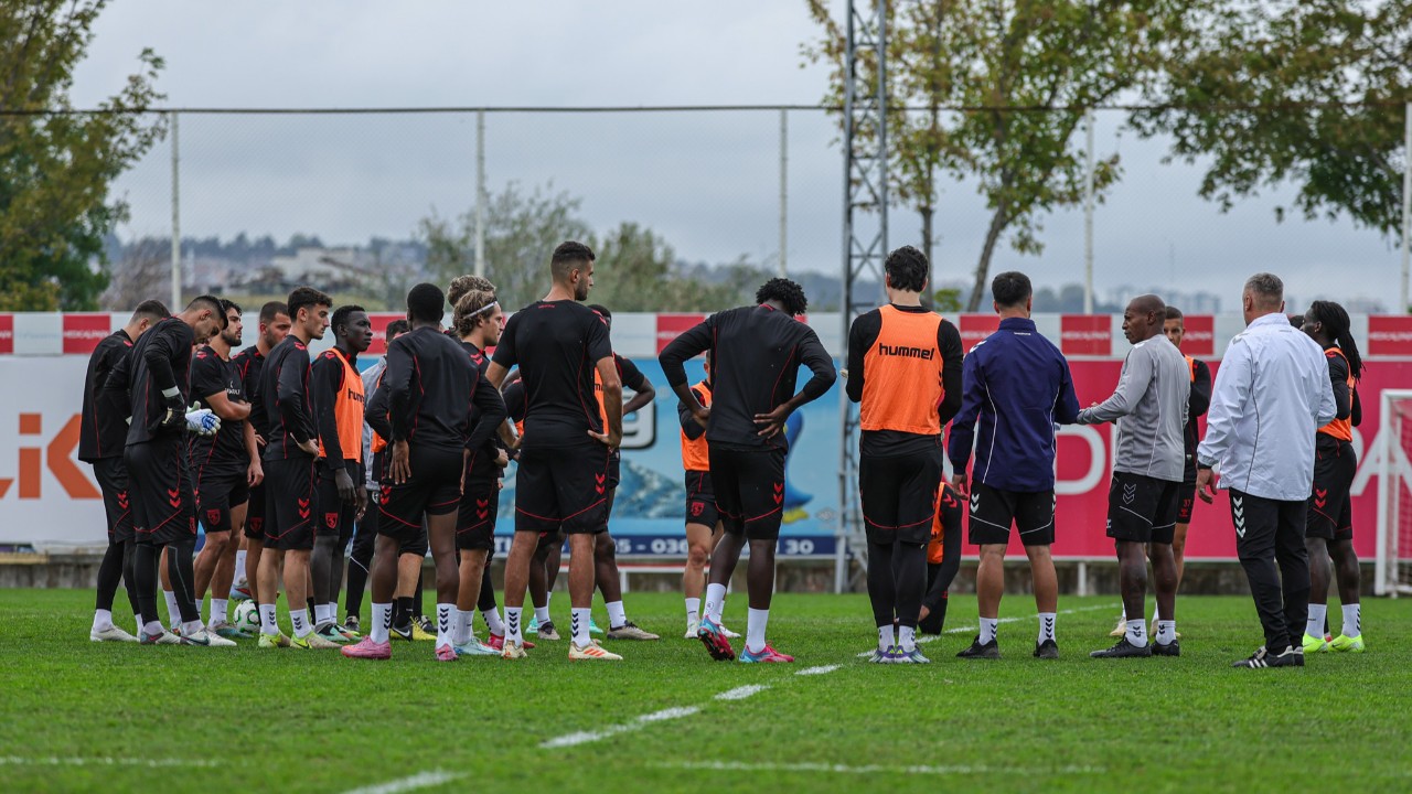 Samsunspor, Legia Warszawa Maçı Hazırlıklarını Sürdürüyor
