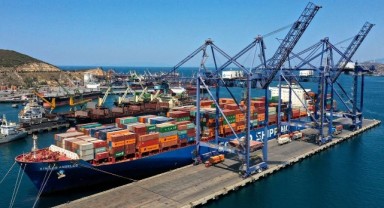 Türkiye’de İhracatta 8 Aylık Tablo: 45 İlde Artış, 32 İl 1 Milyar Doları Geçti