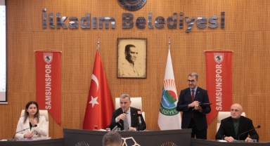 Başkan İhsan Kurnaz: ‘Samsunsporumuz'a Konferans Ligi’nde başarılar dilerim’