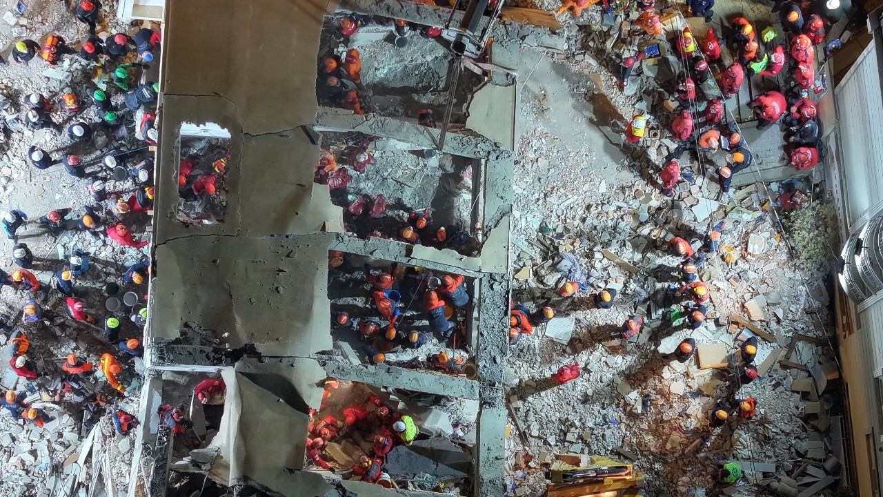 Gebze’de Çöken Binada Arama-Kurtarma Çalışmalarından Acı Haber