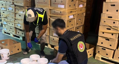 Gümrük Muhafaza ve İspanya Polisi Ortak Operasyonla 1,7 Ton Kokain Ele Geçirdi