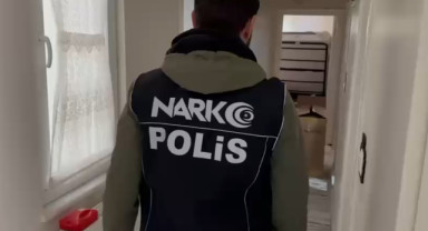 Samsun'da Binlerce Sentetik Ecza ile Yakalanan Şahıslar Adliyeye Sevk Edildi