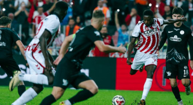 Samsunspor Evinde Rizespor’la Puanları Paylaştı: 1-1