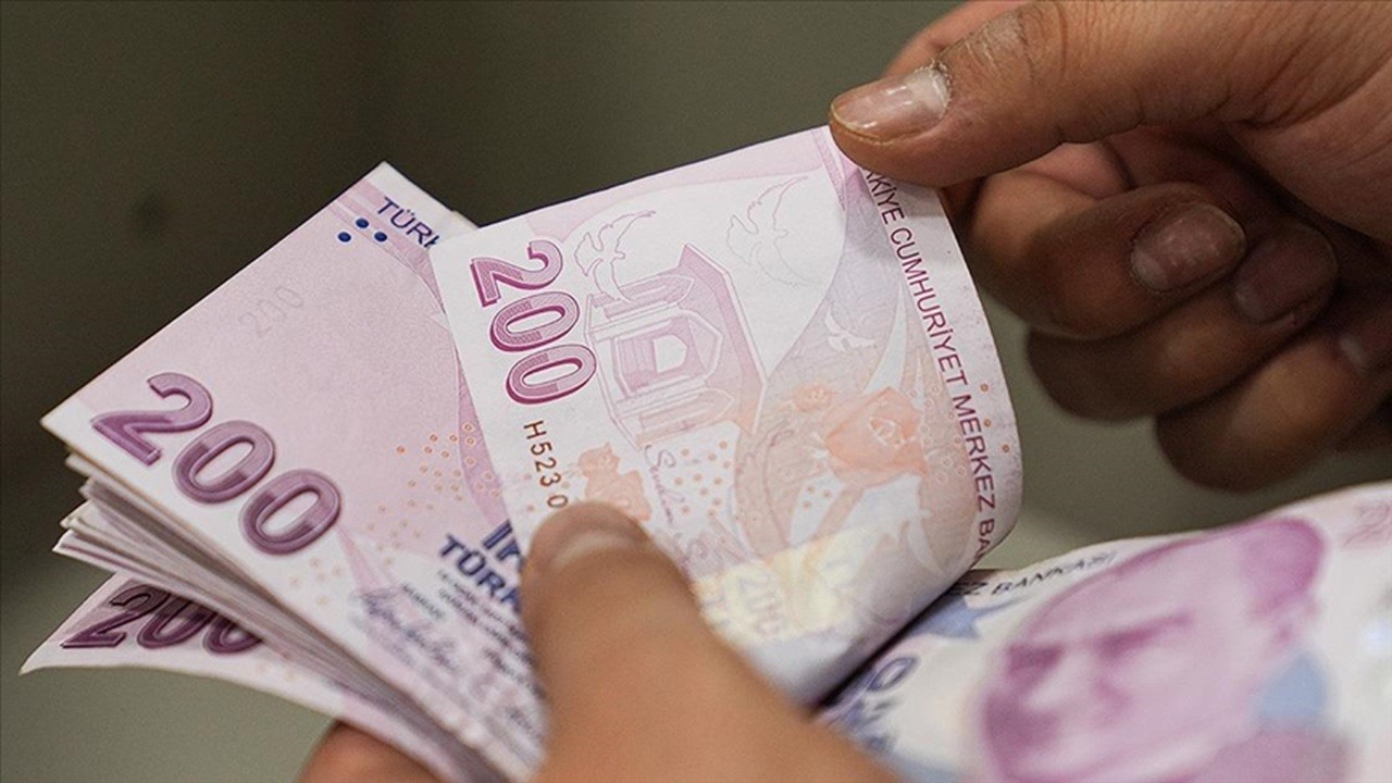 Sigara ve Cep Telefonunda ÖTV Oranları Yeniden Düzenlendi