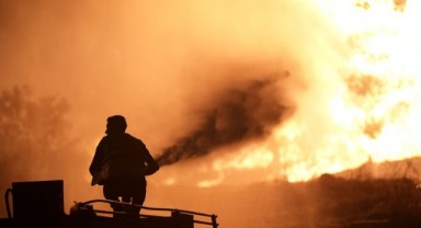 Yangınlarda Korkutan Bilanço: 2025'te 6 Bin 800 Yangında 80 Bin Hektar Alan Zarar Gördü