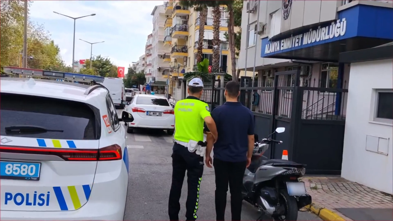 Yeni Trafik Kanunu Teklifiyle Akrobatik Sürüşe Ağır Ceza Geliyor
