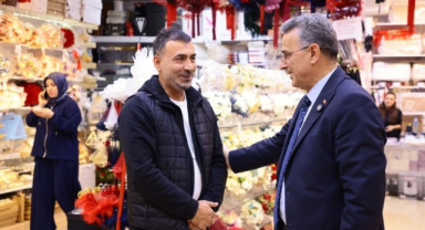 Başkan Kurnaz: “Esnafın Kapısını Çalıyor, Gönüllere Dokunuyoruz”