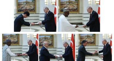 Cumhurbaşkanı Erdoğan, 5 Ülkenin Yeni Büyükelçisini Cumhurbaşkanlığı Külliyesi’nde Kabul Etti