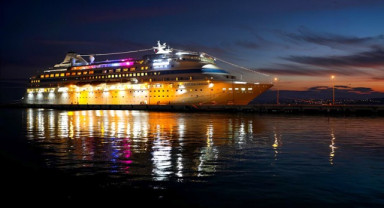 İstanbul'a Yanaşma İzni Verilmeyen Rus Gemisi Astoria Grande Karadeniz'e Yöneldi