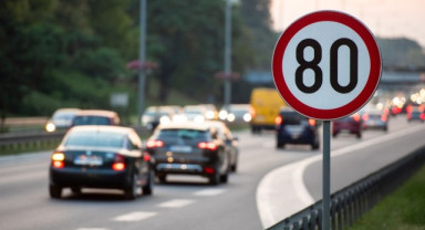 Karayollarında 32 Bin 845 Hız Levhası Kaldırıldı