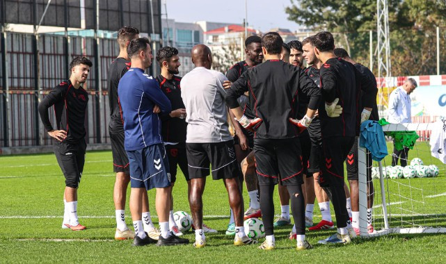 Kırmızı-Beyazlılar, Hamrun Spartans Maçı Hazırlıklarına Başladı