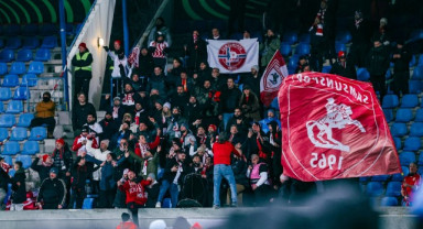 Samsunspor Taraftarından İzlanda’da Gurur Veren Destek