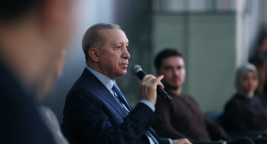 Cumhurbaşkanı Erdoğan, AK Parti Gençlik Buluşmaları’nda Üniversiteli Gençlerle Bir Araya Geldi