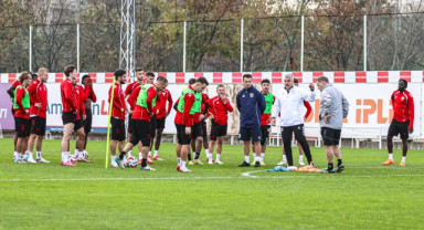 Kırmızı-Beyazlılar, Galatasaray Maçı Öncesi Son Hazırlıklarını Sürdürüyor