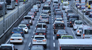 Motorlu Taşıtlar 2024’te 383 Milyar Kilometre Yol Yaptı