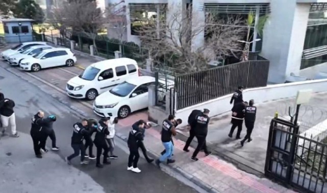 Mersin'de Lavaş Piyasasını Ele Geçirmek İsteyen Barış Turgut Çetesi Çökertildi