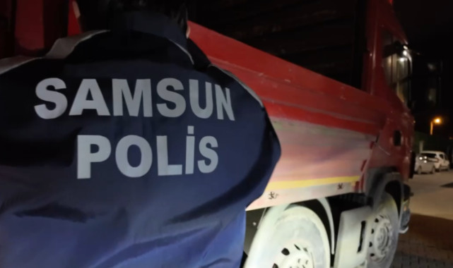 Samsun'da Durdurulan Kamyondan Tonlarca Sahte Deterjan Çıktı