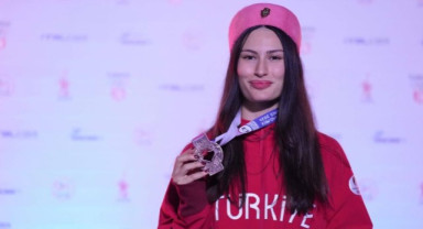 Samsunlu Nisanur Erbil’den Uluslararası Gurur