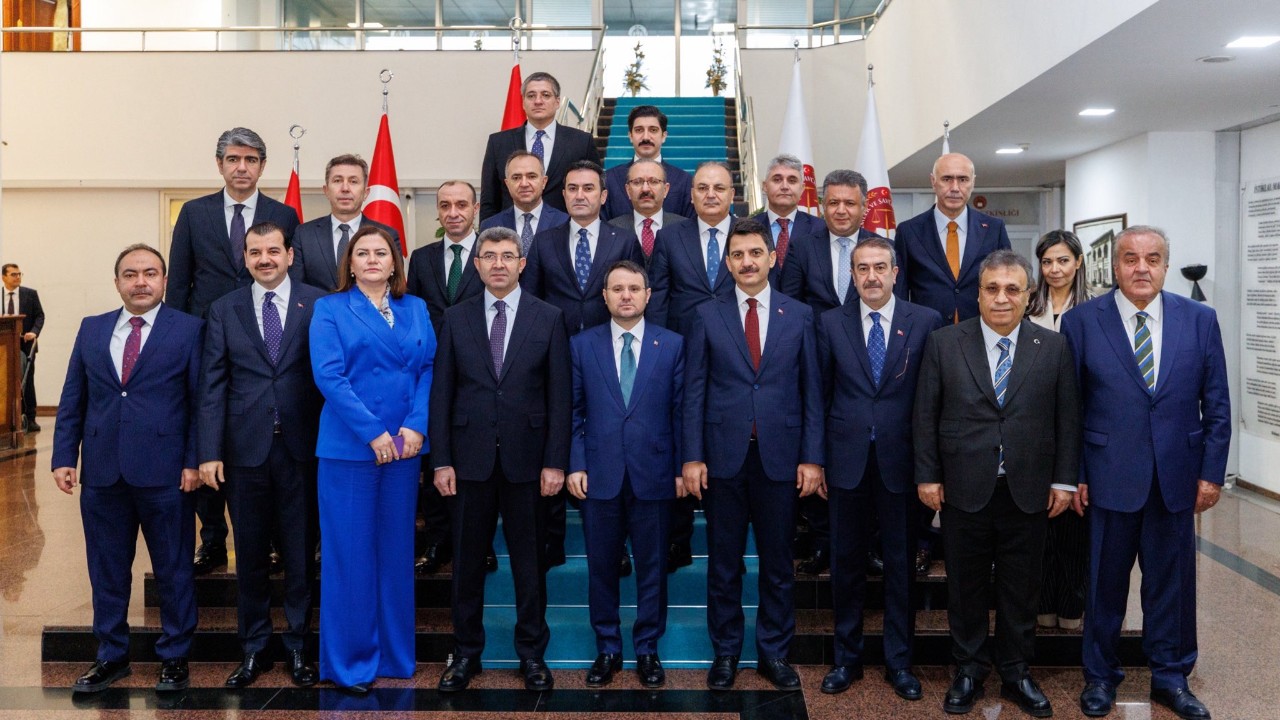 Adalet Bakanı Gürlek, HSK Üyeleriyle İlk Toplantısını Gerçekleştirdi